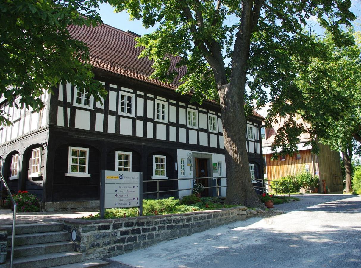 Saechsische Bildungs- Und Begegnungsstaette Windmuehle Seifhennersdorf Hotel Buitenkant foto